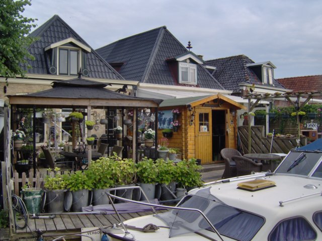 tuininwartena.jpg