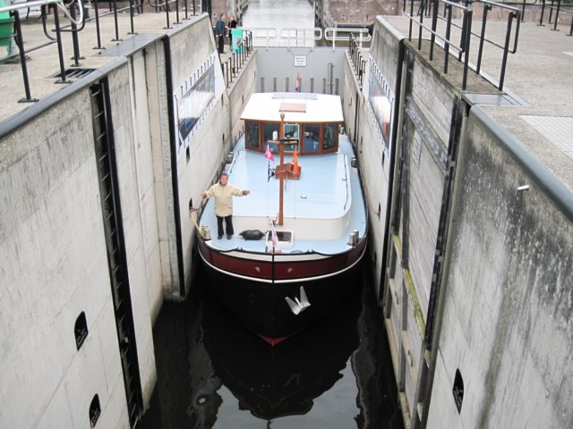 sluisje.jpg