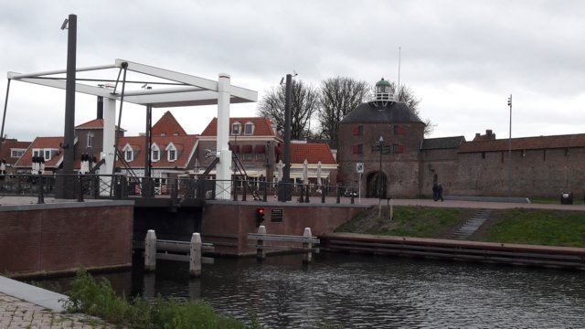 vispoortbrug.jpg